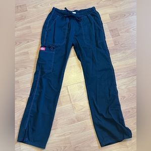 Black Dickies cargo scrub pants in good condition